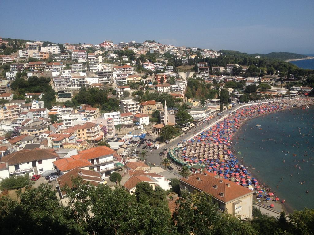 Hotel Casa Hena Ulcinj Exterior foto