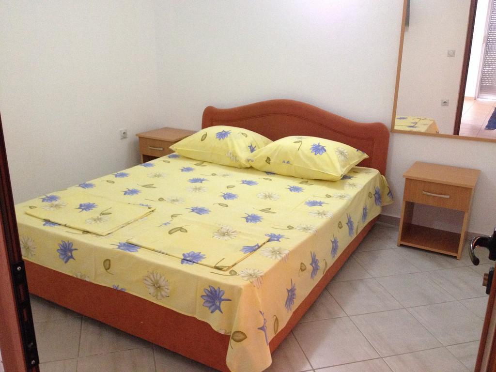 Hotel Casa Hena Ulcinj Habitación foto
