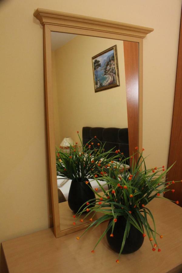 Hotel Casa Hena Ulcinj Exterior foto